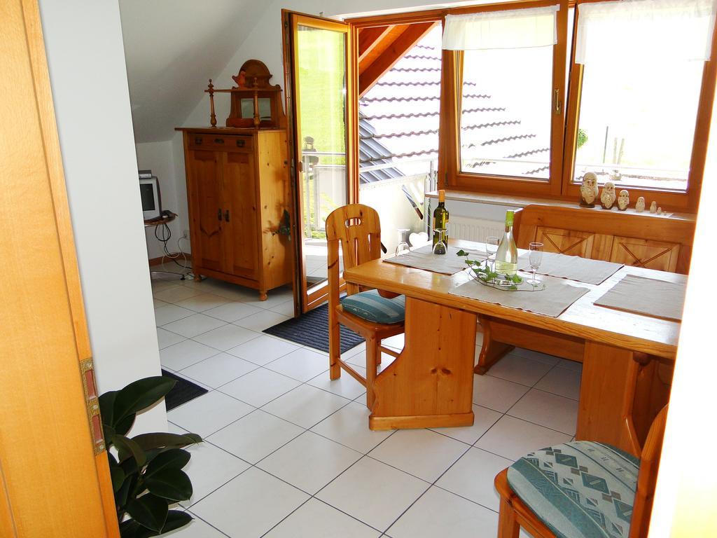 Ferienwohnung Hotte´s Hütte Ettenheim Zimmer foto